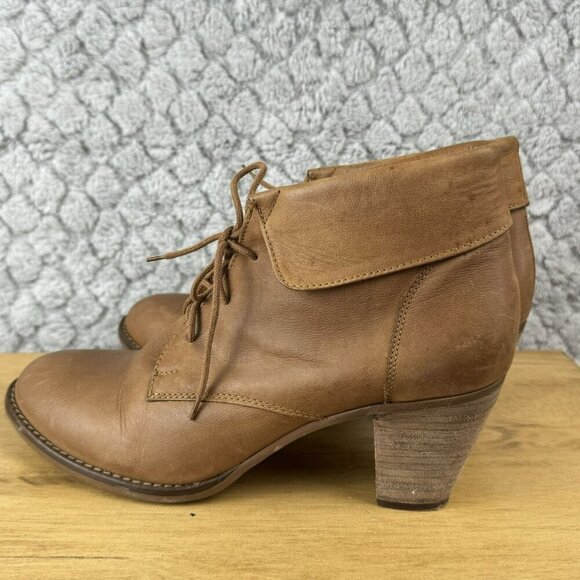 Steve Madden Womens Brown Leather Ankle Boots Size‎ 6 - Picture 2 of 11